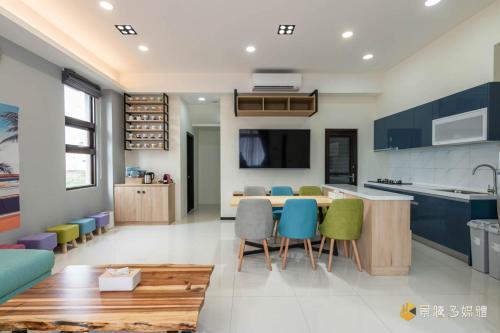 Black B&B