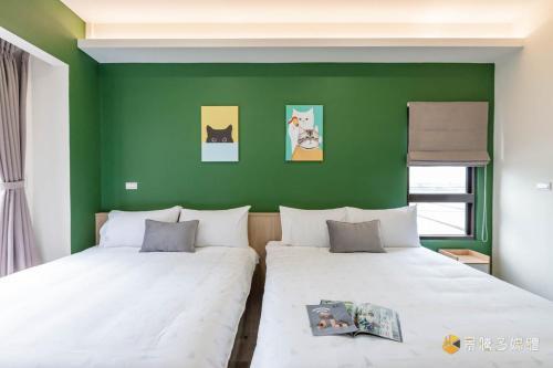 Black B&B
