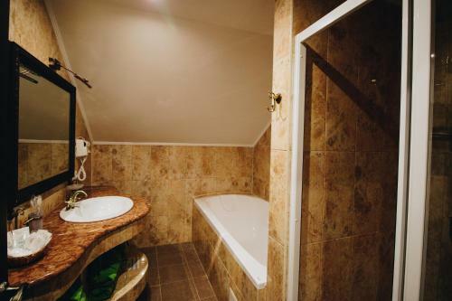 Hotel Iv�ncs� Birtok