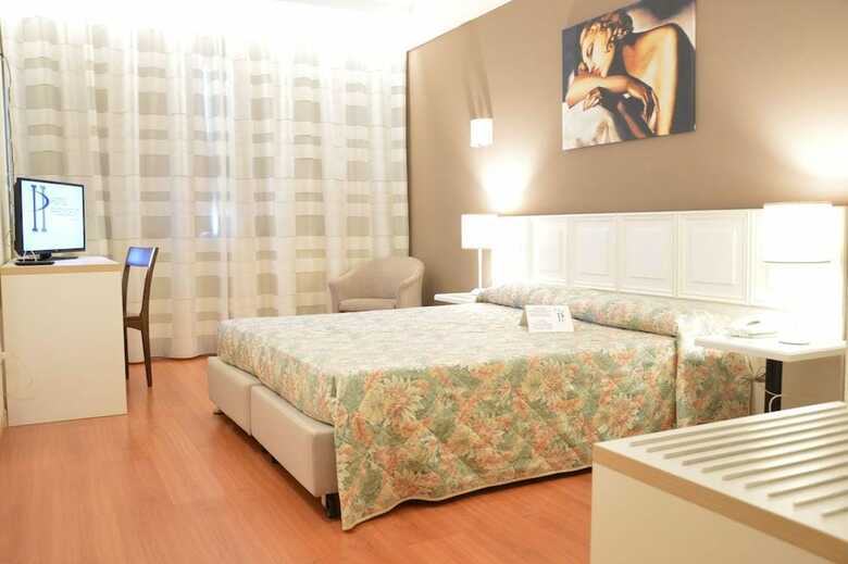 Hotel President