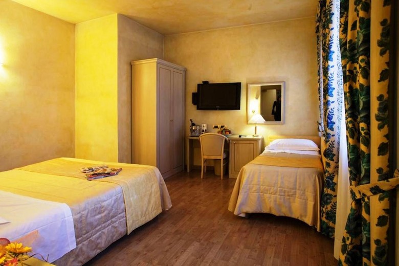 Hotel Alba Palace