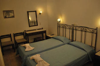 Artemon Hotel