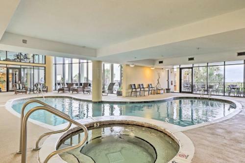 Beachfront Dauphin Island Condo With 2 Pools And Sauna