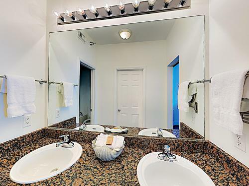 Apartamento New Listing! Lighthouse Condo With Gulfside Pools Condo