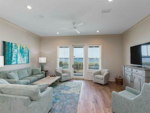 Captain's Landing By Meyer Vacation Rentals