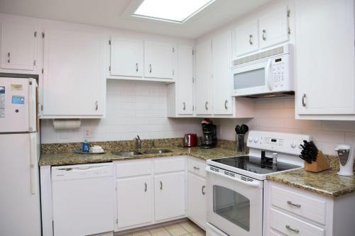 Apartamento Southern Sands 306 Condo