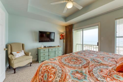 Blue Parrot West 6