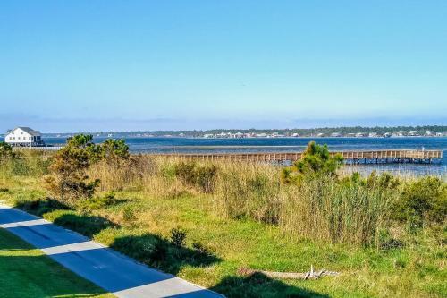 West Side Cottage #q - Coastal Casa
