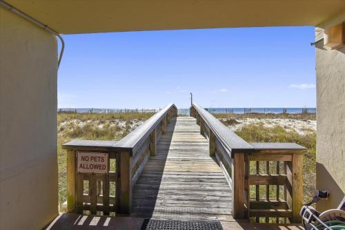 Island Shores 151