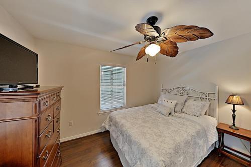 1387 W Lagoon Ave Home