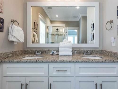 Cool Breeze By Meyer Vacation Rentals