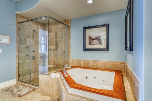 Turquoise Place 2707c