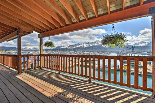 Apartamento Crows Nest Waterfront Apt With Seward Bay Views!