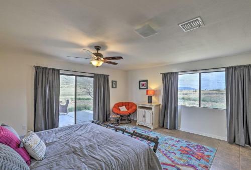 Elgin Home With Mountain Views About 3 Miles To Wineries!