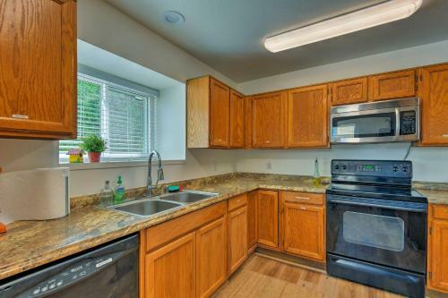 Newly Remodeled Mesa Home With Backyard And Fire Pit!