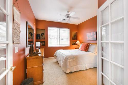 Vistoso Condo #218c