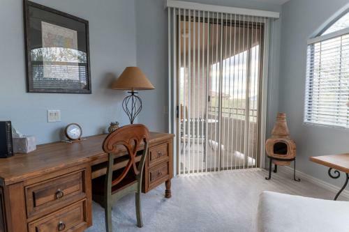 Sunset Sanctuary 3br By Casago