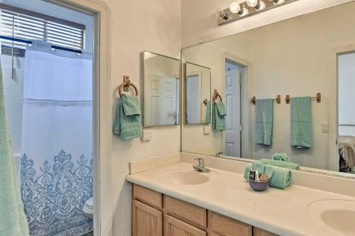 Pet-friendly Desert Getaway About 6mi To Downtown Phx!