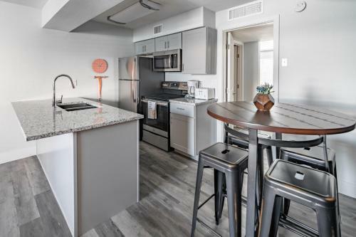 Apartamento Wanderjaunt - Camelback East Apts