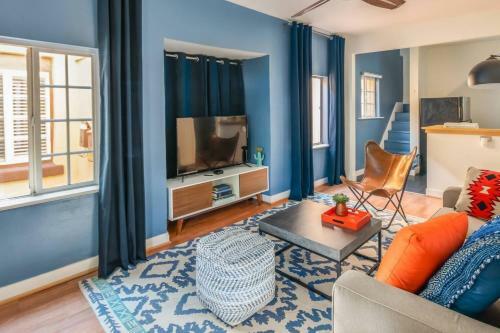 Cozy 1br Loft Apartment By Wanderjaunt