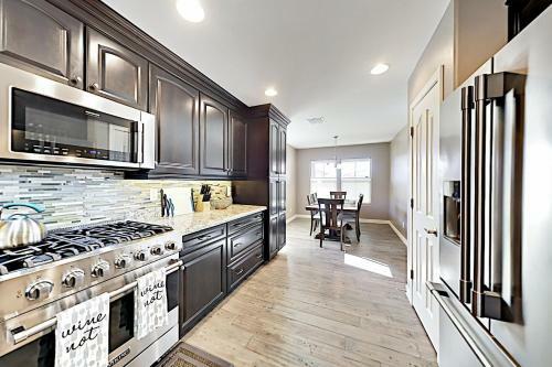 17347 N 20th Home Home
