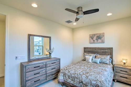 Townhome With Pool Access, Outdoor And Urban Fun!