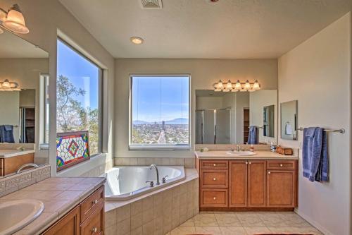 Scenic Luxury Villa With Spa In Downtown Tucson!
