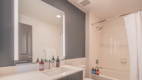 Wanderjaunt - Tempe Luxury Apartments