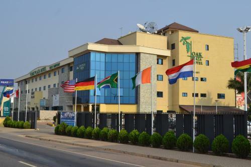 Oak Plaza Hotels East Airport