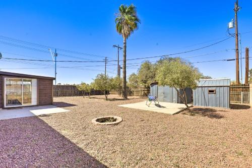 Pet-friendly Home - 7 Mi To Downtown Tucson!