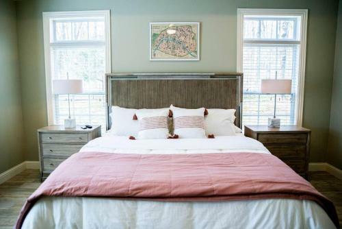 The Ritz - Centrally Located - Luxury Amenities
