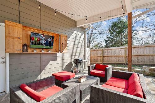 The Ritz - Centrally Located - Luxury Amenities