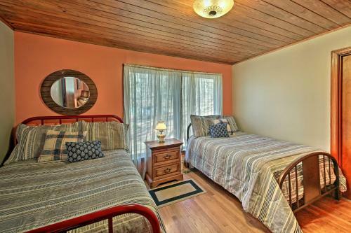 Cozy Home - 2 Mi To Bathhouse Row And Downtown!