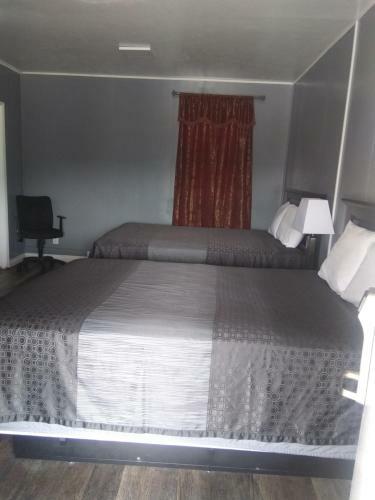 Hotel Modoc Inn