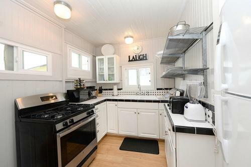 Location Location Homes By Catalina Vacations