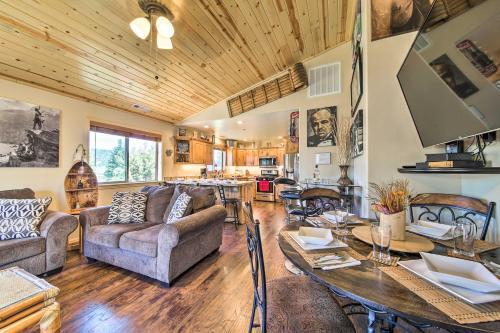 Bears Den Luxury Cabin About 8 Mi To Big Bear Lake!
