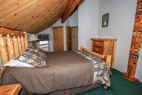 Moonridge Serenity-1392 By Big Bear Vacations