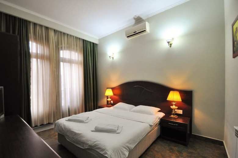 Hotel O. Galogre