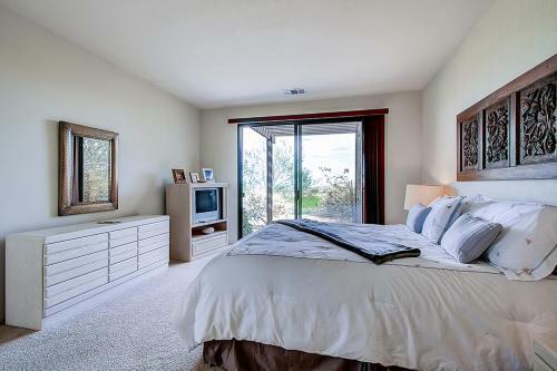 Borrego Springs House With Pool Table And Mtn Views!