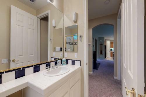 Linmar Luxury
