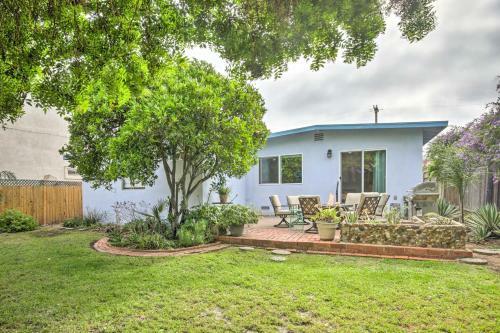 Modern Coastal Home - 1 Mile To Beach And Town!