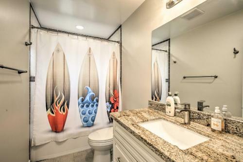 Modern Coastal Home - 1 Mile To Beach And Town!