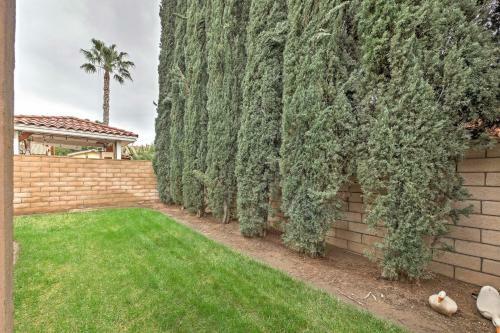 Chic Corona Home With Backyard Less Than 12 Mi To Riverside!