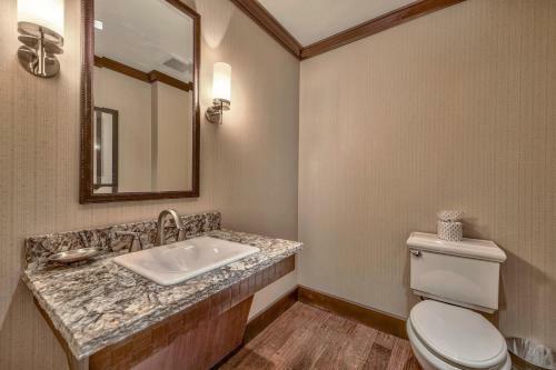 Apartamento Mid-mountain Escape With Rtiz Amenities Condo