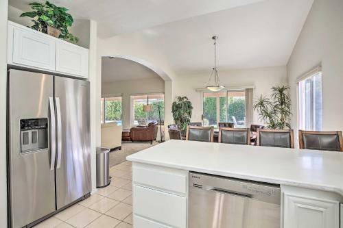 Quiet La Quinta Home With Pool 6 Mi To Polo Grounds!