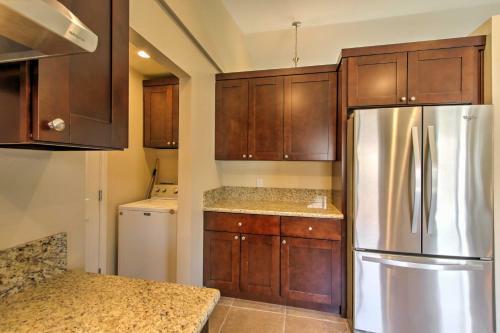 Luxurious La Quinta Home With Pristine Pool And Spa!