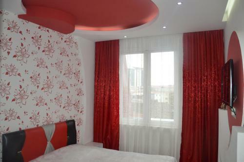 Irakli's Apartment With Terrace