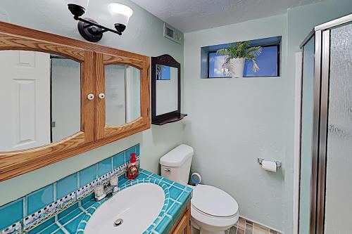 Family-friendly Cabin With Private Hot Tub Home