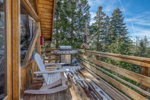 Private Hilltop Retreat
