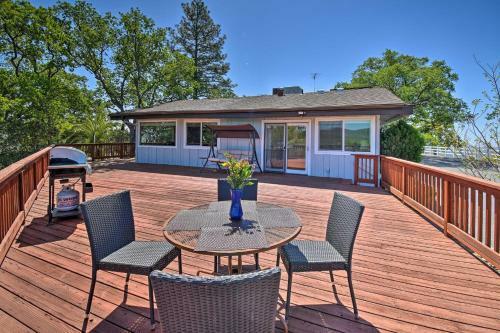 Stunning Treetop Villa - 1 Mi To Mariposa!